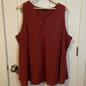 Lane Bryant lightweight vermillion sleeveless blouse w/ button detail plus sz 26